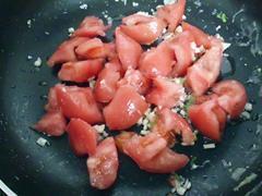 蒜香番茄炒蛋的做法图解6
