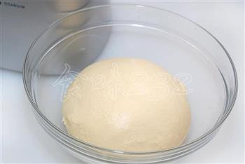 红豆沙面包的做法步骤3