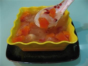木瓜银耳莲子汤的做法图解7