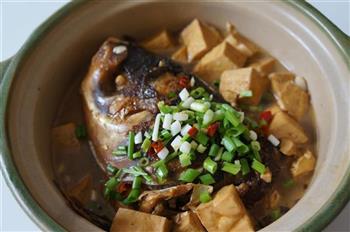 砂锅鱼头豆腐的做法图解7