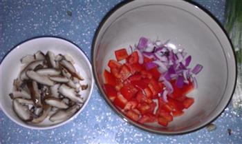 海鲜芝士焗饭的做法步骤2