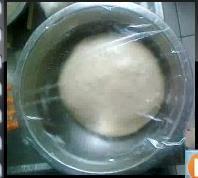 电饭锅烤面包的做法步骤2