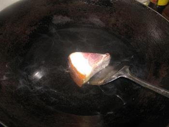笋干炒腊肉的做法步骤2