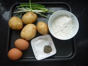百里香煎土豆的做法步骤1