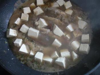 青鱼白菜豆腐锅的做法步骤15