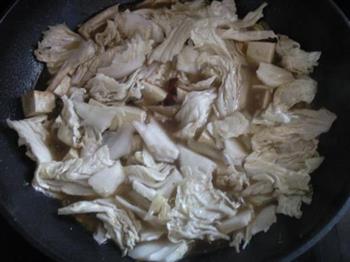 青鱼白菜豆腐锅的做法步骤16