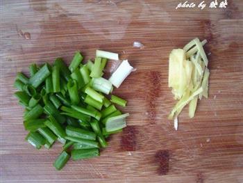 咖喱鱼头豆腐汤的做法步骤2