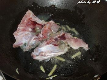 咖喱鱼头豆腐汤的做法步骤3