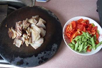 红椒四季豆炒腊肉的做法图解3