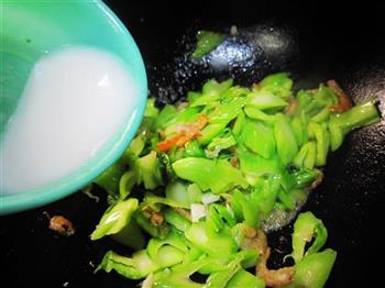 海米盖菜的做法步骤5