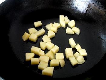 黑椒土豆拌锅巴饭的做法步骤6