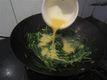 韭菜炒鸡蛋的做法步骤10