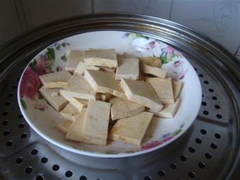 香辣皮蛋豆腐的做法步骤1