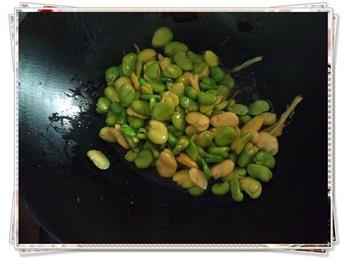 黄瓜炒蚕豆的做法步骤5