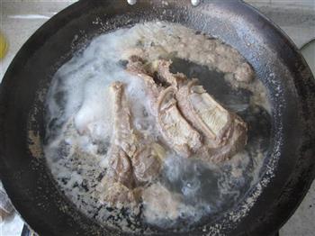 牛肉炖土豆的做法步骤4