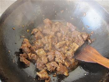 牛肉炖土豆的做法步骤8