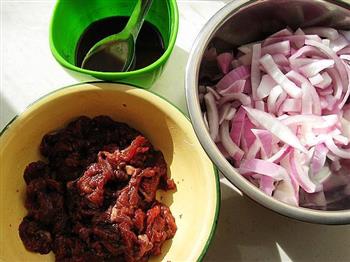 洋葱黑椒牛肉的做法步骤1