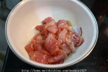 香干炒肉片的做法步骤2