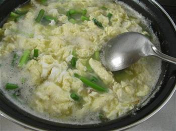 鸡蛋海米炖蒜薹的做法图解6