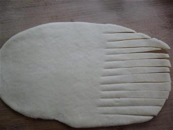 蜜豆毛毛虫面包的做法步骤6