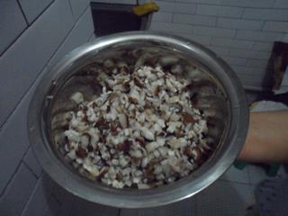 猪肉香菇蒸饺的做法步骤3