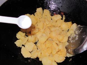 葱香土豆泥的做法步骤6