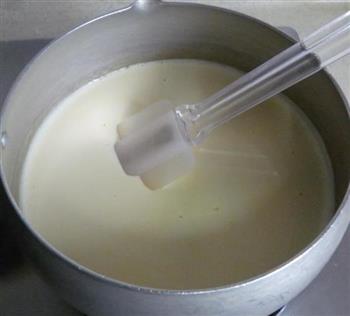 马斯卡邦奶酪的做法步骤3