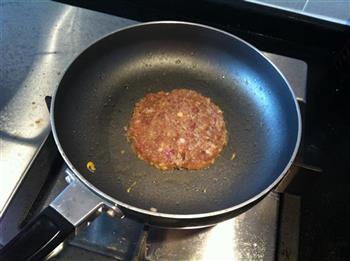 牛肉汉堡的做法步骤2