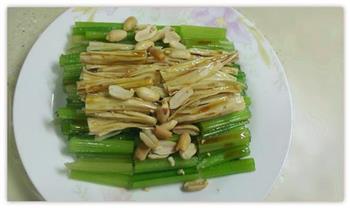 芹菜拌腐竹的做法步骤10