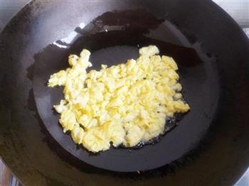 鸡蛋香干炒香葶的做法图解3