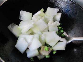 冬瓜毛豆咸肉汤的做法图解9