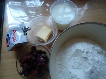 蔓越莓面包的做法步骤1