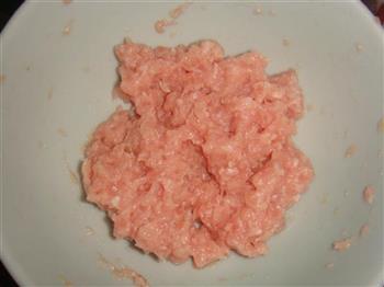 酸豆角肉末炒意粉的做法步骤2