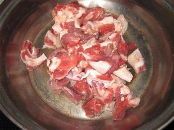 牛肉筋炖土豆的做法步骤4