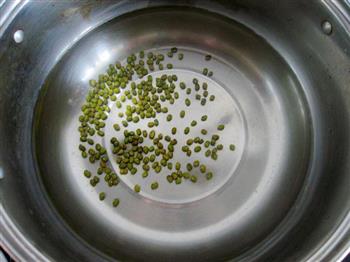莲子百合绿豆粥的做法步骤4