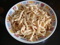 咖喱鸡丝焖饭的做法步骤2