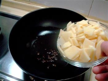 豉香干炒土豆片的做法步骤2