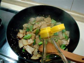 豉香干炒土豆片的做法步骤7