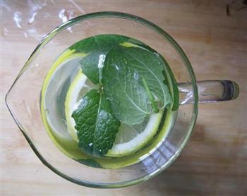 薄荷柠檬水的做法步骤7