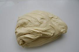 培根批萨草面包的做法步骤5