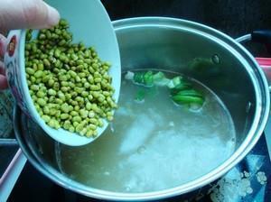 绿豆冬瓜保健汤的做法图解3