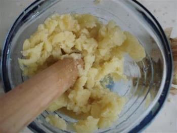 椒盐土豆泥的做法图解2