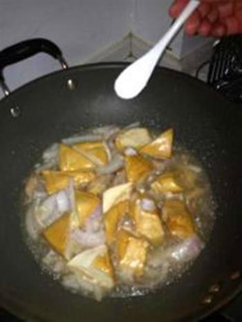 豆腐块炒洋葱的做法步骤10