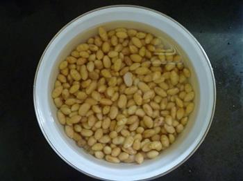 炸黄豆的做法图解1