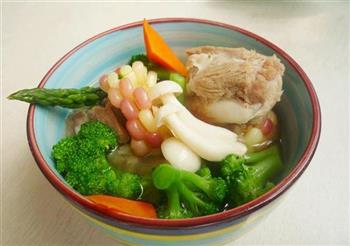 杂蔬排骨汤的做法步骤10
