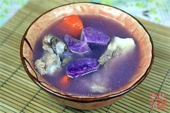 紫淮山猪骨汤的做法步骤7