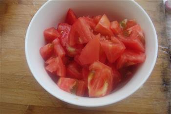 西红柿炒笋瓜的做法步骤2