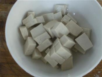 豆腐炖蛋的做法步骤1