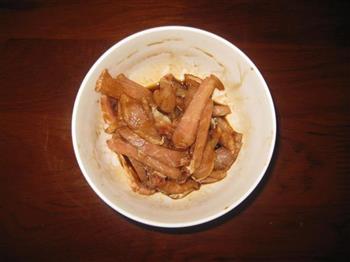 长豆角炒肉丝的做法步骤1