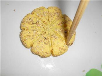 南瓜糯米饼的做法步骤11